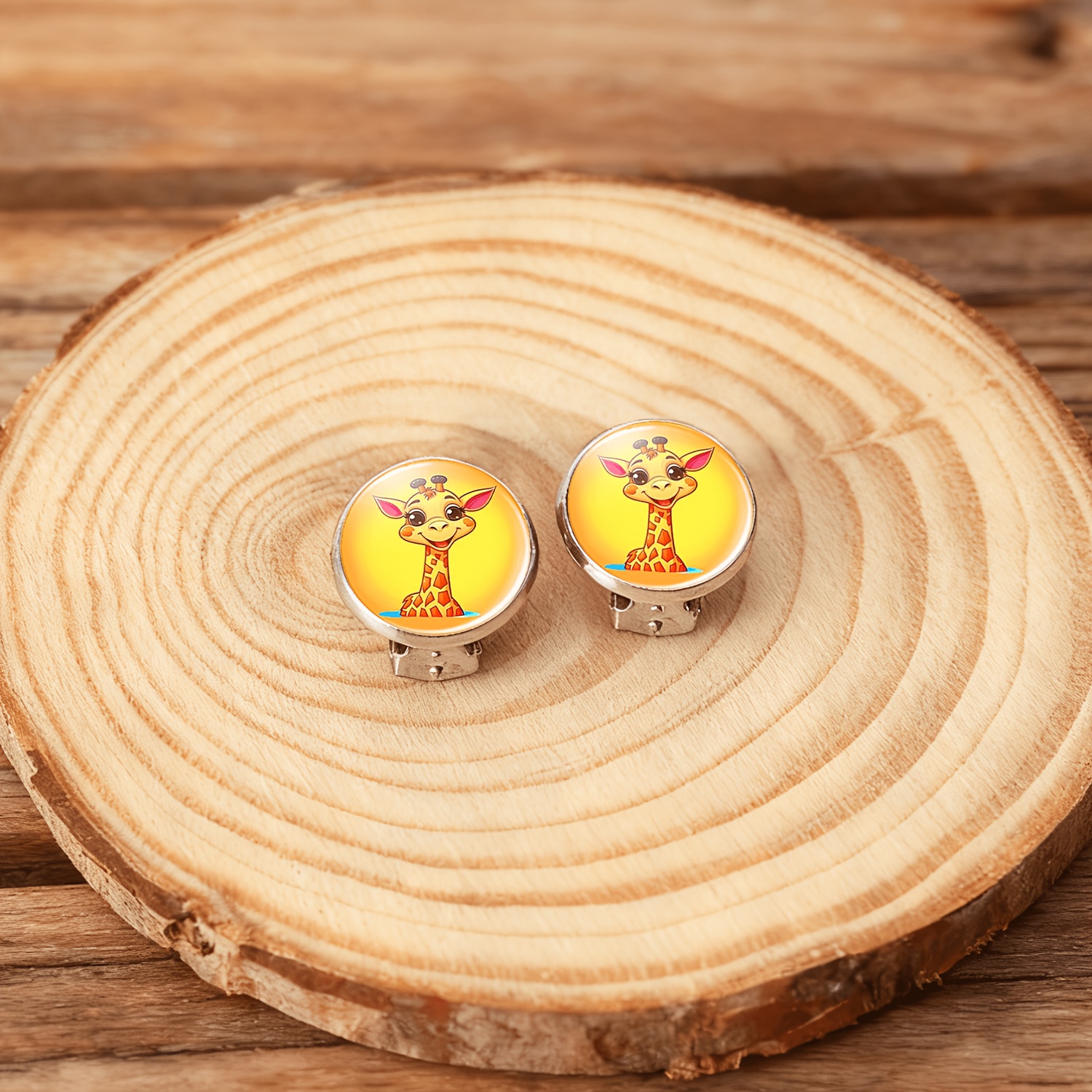 2pcs No-piercing Round Glass-faced Earrings for Women